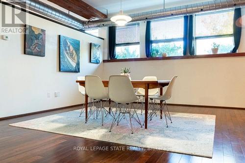 13 - 357 Hunter Street W, Hamilton, ON - Indoor Photo Showing Dining Room