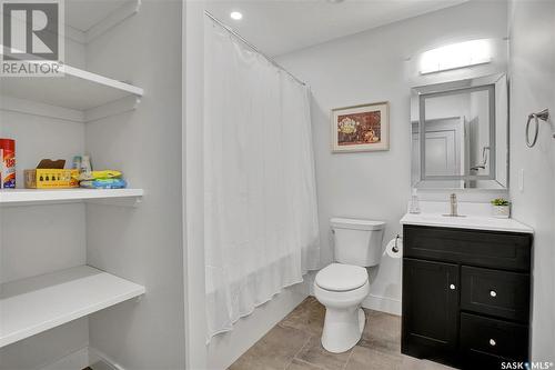 31 115 Veltkamp Crescent, Saskatoon, SK - Indoor Photo Showing Bathroom