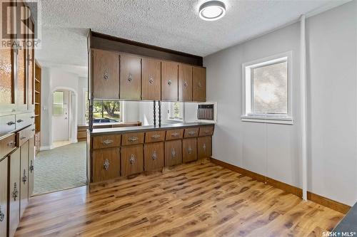 616 32Nd Street W, Saskatoon, SK - Indoor Photo Showing Kitchen