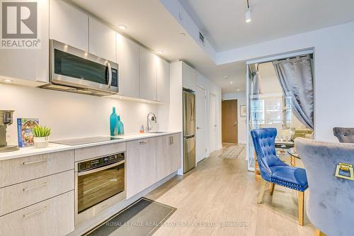 1805 - 1926 Lake Shore Boulevard W, Toronto, ON - Indoor Photo Showing Kitchen