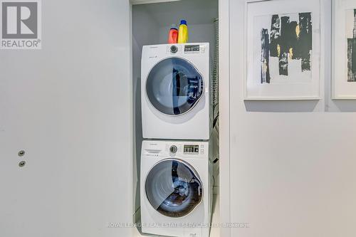 1805 - 1926 Lake Shore Boulevard W, Toronto, ON - Indoor Photo Showing Laundry Room