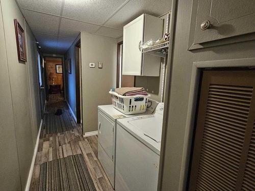 62 Jackson Crescent, Marathon, ON - Indoor Photo Showing Laundry Room