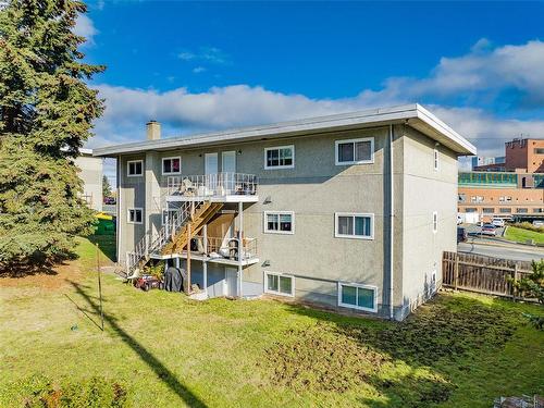 1691&1695 Boundary Ave, Nanaimo, BC - Outdoor