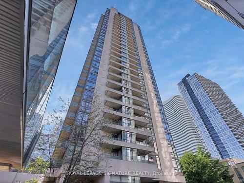 2703-281 Mutual St, Toronto, ON - Outdoor With Balcony With Facade