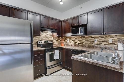 208-1340 Main St E, Milton, ON - Indoor Photo Showing Kitchen With Double Sink With Upgraded Kitchen