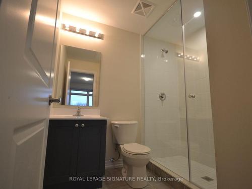 107-1573 Rose Way, Milton, ON - Indoor Photo Showing Bathroom