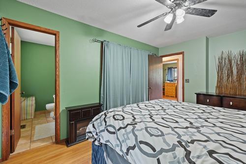 2949 Sandstone Crescent, West Kelowna, BC - Indoor Photo Showing Bedroom