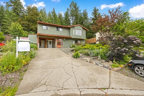 2949 Sandstone Crescent, West Kelowna, BC - Outdoor