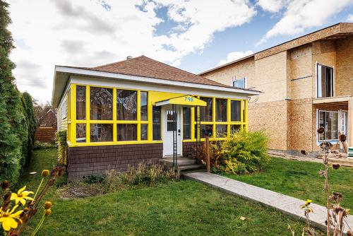 795 Lawson Avenue, Kelowna, BC - Outdoor