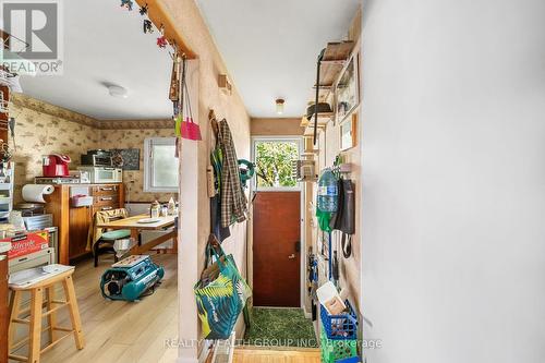 5 Pynford Crescent, Toronto, ON - Indoor Photo Showing Other Room