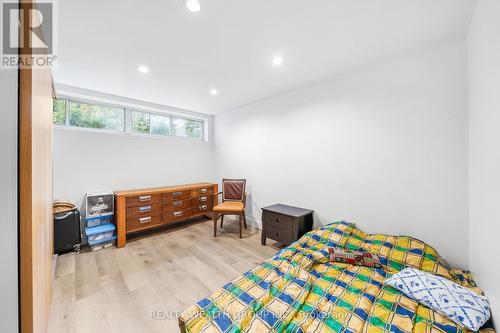 5 Pynford Crescent, Toronto, ON - Indoor Photo Showing Bedroom