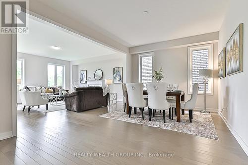 24 - 400 Finch Avenue, Pickering, ON - Indoor Photo Showing Dining Room