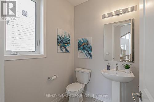 24 - 400 Finch Avenue, Pickering, ON - Indoor Photo Showing Bathroom