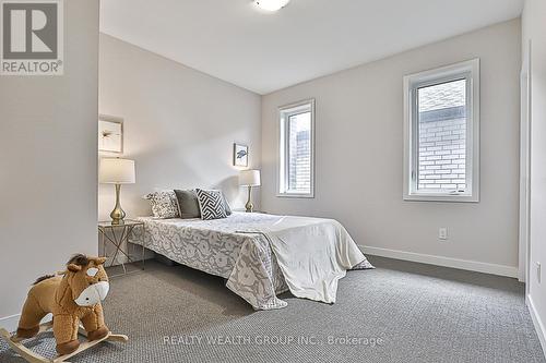 24 - 400 Finch Avenue, Pickering, ON - Indoor Photo Showing Bedroom