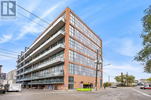 429 - 5 Hanna Avenue, Toronto, ON - Outdoor