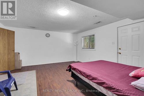 83 - 320 Westminster Avenue, London, ON - Indoor Photo Showing Bedroom