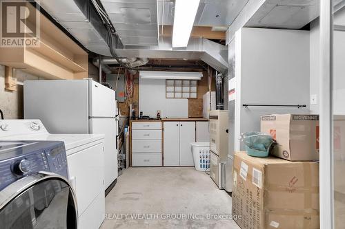 83 - 320 Westminster Avenue, London, ON - Indoor Photo Showing Laundry Room