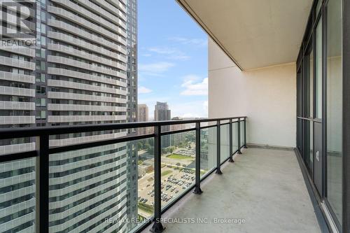 2501 - 4070 Confederation Parkway, Mississauga, ON - Outdoor With Exterior