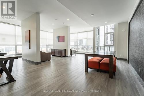 2501 - 4070 Confederation Parkway, Mississauga, ON - Indoor