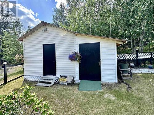 21 208 Eighth Street, 100 Mile House, BC - Outdoor With Exterior