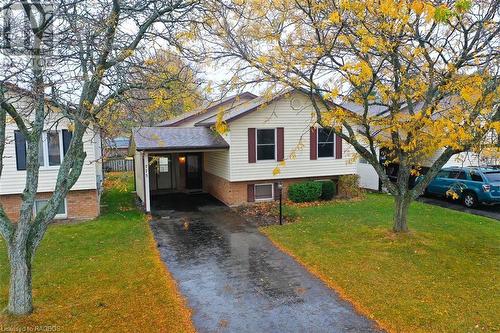 Tri-level home featuring carport - 775 21St Street A E, Owen Sound, ON - Outdoor With Facade