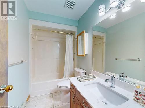 775 21St Street A E, Owen Sound, ON - Indoor Photo Showing Bathroom