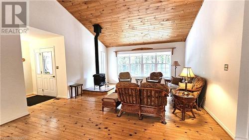 83 Lakewood Country Lane, Northern Bruce Peninsula, ON - Indoor