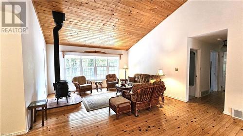 83 Lakewood Country Lane, Northern Bruce Peninsula, ON - Indoor