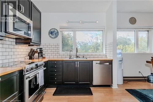 181 David Street Unit# 4A, Kitchener, ON - Indoor Photo Showing Kitchen With Double Sink With Upgraded Kitchen