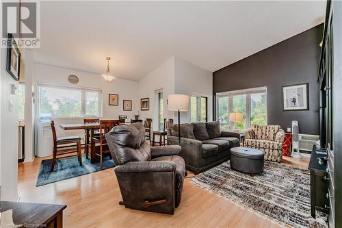 181 David Street Unit# 4A, Kitchener, ON - Indoor Photo Showing Living Room