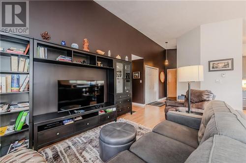 181 David Street Unit# 4A, Kitchener, ON - Indoor Photo Showing Living Room