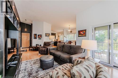 181 David Street Unit# 4A, Kitchener, ON - Indoor Photo Showing Living Room