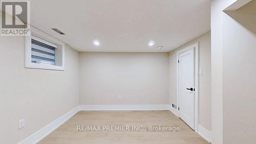 270 Brighton Avenue, Toronto, ON - Indoor