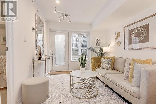 316 - 30 Western Battery Road, Toronto, ON - Indoor Photo Showing Living Room