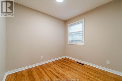 930 Partington, Windsor, ON - Indoor Photo Showing Other Room