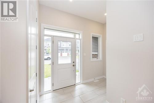 261 Surface Lane, Ottawa, ON - Indoor Photo Showing Other Room