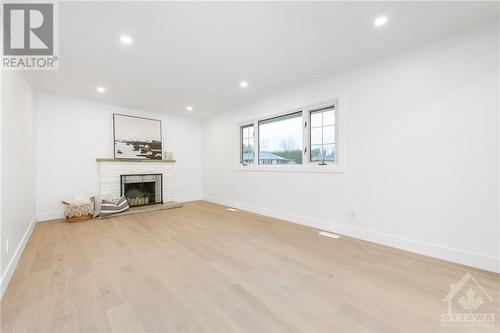 6 Fairhill Crescent, Ottawa, ON - Indoor Photo Showing Living Room With Fireplace