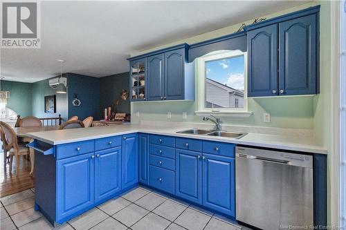 355 Twin Oaks Drive, Moncton, NB - Indoor Photo Showing Kitchen With Double Sink