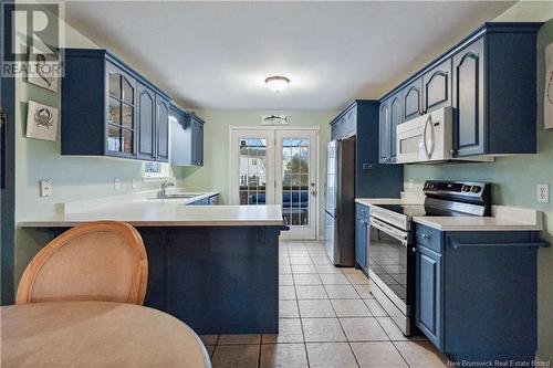 355 Twin Oaks Drive, Moncton, NB - Indoor Photo Showing Kitchen