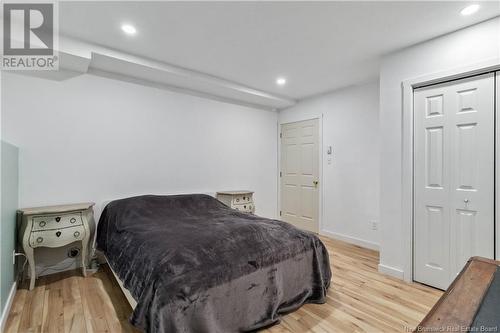 355 Twin Oaks Drive, Moncton, NB - Indoor Photo Showing Bedroom