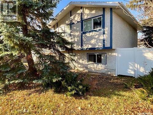 1002 Broad Street N, Regina, SK - Outdoor