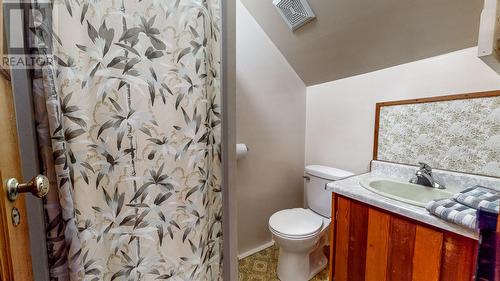 615 Marine Drive, Outer Cove, NL - Indoor Photo Showing Bathroom