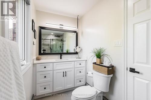 2662 Innisfil Road, Mississauga, ON - Indoor Photo Showing Bathroom