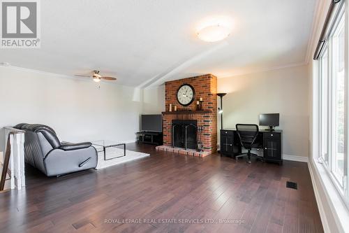 2662 Innisfil Road, Mississauga, ON - Indoor Photo Showing Living Room With Fireplace