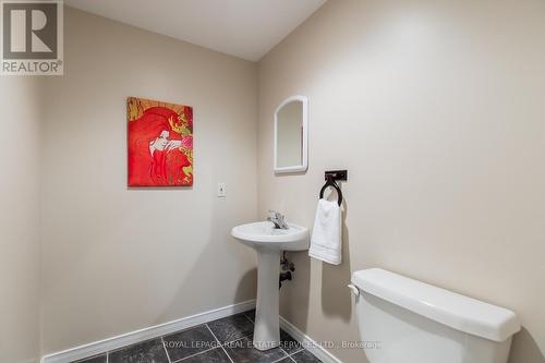 2662 Innisfil Road, Mississauga, ON - Indoor Photo Showing Bathroom