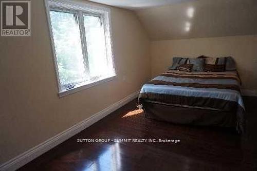 12 Ontario Street W, Mississauga, ON - Indoor Photo Showing Bedroom