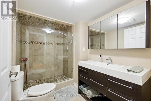 44 - 300 Ravineview Way, Oakville, ON - Indoor Photo Showing Bathroom