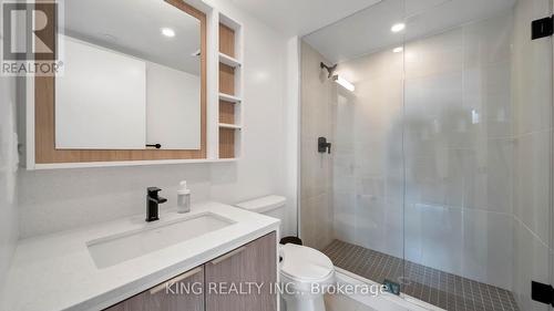 425 - 36 Zorra Street, Toronto, ON - Indoor Photo Showing Bathroom