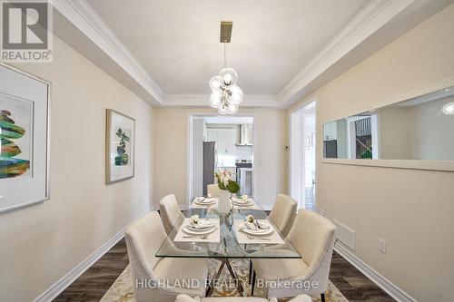 213 Camellia Crescent, Oakville, ON - Indoor Photo Showing Dining Room