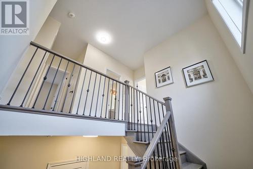 213 Camellia Crescent, Oakville, ON - Indoor Photo Showing Other Room